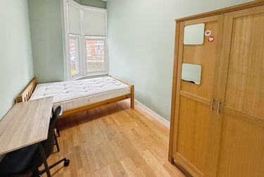 8 bed house, Derby Road - 8 bed, Lenton, Nottingham, NG71QN - Image 10