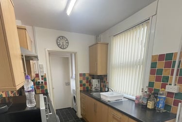 4 bed house, Warwards Lane, Selly Park, Birmingham, B297QX - Image 2