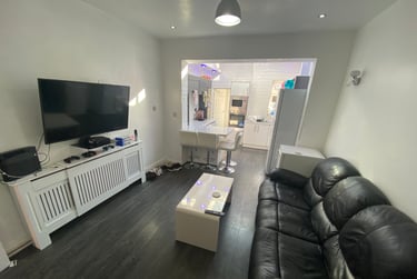 4 bed house, Daisy Road, City Centre, Birmingham, B169DY - Image 4