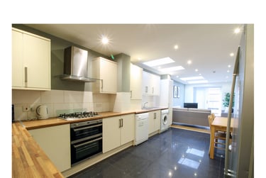6 bed house, North Road - 6 bed, Selly Park, Birmingham, B296AW - Image 3