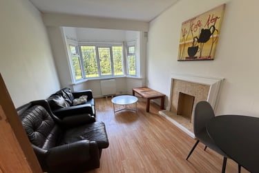 1 bed flat, Flat 6 Weoley Court, Selly Oak, Birmingham, B296NH - Image 1
