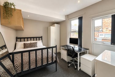 3 bed flat, Flat 1 - 1 Balfour Road, Radford, Nottingham, NG71NY - Image 5