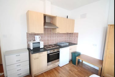 1 bed flat, Flat 2b 2 Arthur Avenue, Lenton, Nottingham, NG72EL - Image 3