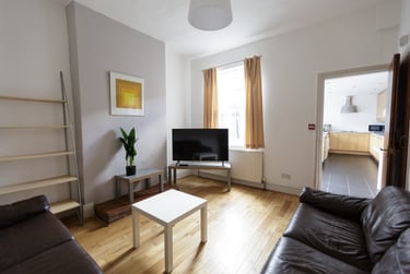 5 bed house, Mostyn Road - Copy, City Centre, Birmingham, B169DU - Image 2