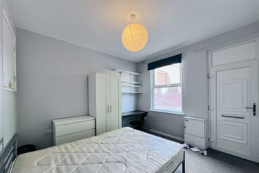 4 bed house, Cycle Road, Lenton, Nottingham, NG72DT - Image 3