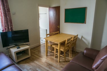 4 bed house, Harold Road - Copy, City Centre, Birmingham, B169DA - Image 1