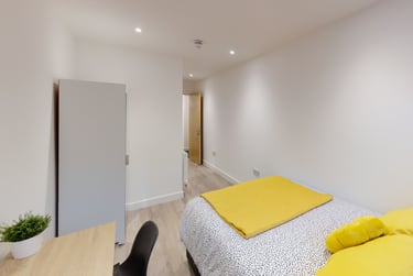 1 bed house, Raddlebarn Court - Room 1, Selly Park, Birmingham, B297AT - Image 5