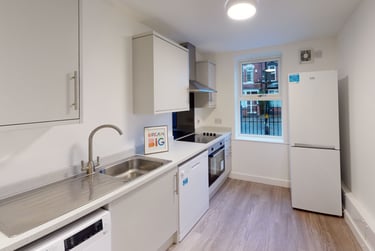 1 bed house, Raddlebarn Court - Room 1, Selly Park, Birmingham, B297AT - Image 3