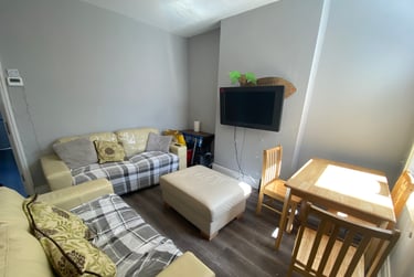 1 bed house, Tiverton Road - House Share, Selly Park, Birmingham, B296BY - Image 2