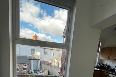 2 bed flat, c Peveril Street - 16844, Radford, Nottingham, NG74AH - Image 8