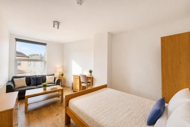 1 bed flat, c Peveril Street - 1 Bed Ex Bills - Student, Radford, Nottingham, NG74AH - Image 2