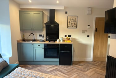 1 bed flat, S1 G 71 Raddlebarn Road, Selly Park, Birmingham, B297DA - Image 3