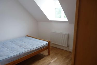 3 bed flat, Flat 16 Exeter House, Selly Park, Birmingham, B296EX - Image 7