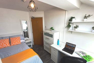 8 bed house, Montpelier Road - 8 Bed, Dunkirk, Nottingham, NG72JX - Image 4