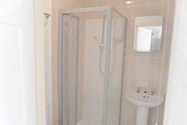 1 bed flat, Flat 1 664 Pershore Road, Selly Park, Birmingham, B297NX - Image 4