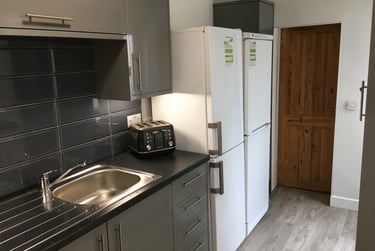 6 bed house, Exeter Road, Selly Park, Birmingham, B296EU - Image 1