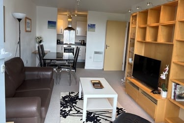 2 bed flat, Apartment 244 SkyLine - 2 bed, City Centre, Birmingham, B11JY - Image 2