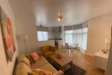 2 bed flat, Sandon Road, Bearwood, Birmingham, B178DP - Image 1