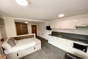 1 bed flat, F8 - 54 George Road, City Centre, Birmingham, B151PL - Image 5