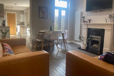 5 bed house, Leslie Road, City Centre, Birmingham, B169DX - Image 2