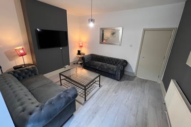 5 bed house, Link Road - 5 Bed, Hockley, Birmingham, B160EP - Image 1