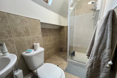4 bed house, Hawton Crescent - 4 Bed Ex Bills, Lenton, Nottingham, NG81BZ - Image 10