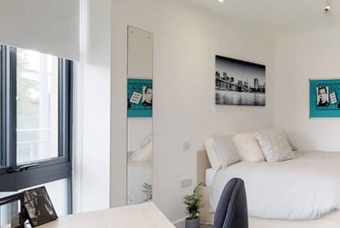 Premium Studio - Image 1