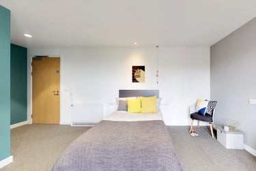 Superior En-suite at St James, 110 St James Road, Townhead, Glasgow, G40PS - Image 5