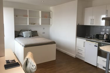Premier Studio Ultra at Hope Street, Hope Street, City Centre, Liverpool, L19BP - Image 8