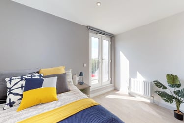 Deluxe En-suite - Image 1