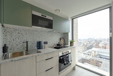Penthouse Ensuite at Martha Street Apartments, 77 John Street, City Centre, Glasgow, G11JF - Image 8