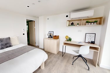 Penthouse Premium Ensuite at Martha Street Apartments, 77 John Street, City Centre, Glasgow, G11JF - Image 3