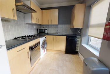 5 bed house, Hill Park Crescent, Near university, Plymouth, PL48JW - Image 5