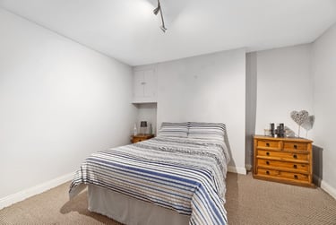 1 bed flat, Chester place, North hill, Plymouth, PL46ET - Image 4