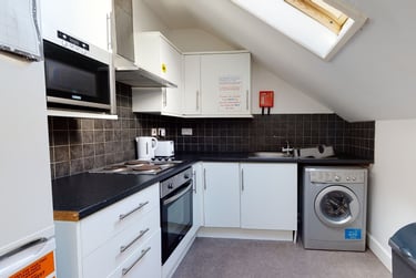 2 bed flat, Greenbank road, Greenbank, Plymouth, PL48NH - Image 5