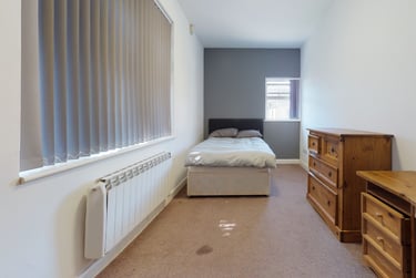 2 bed flat, Greenbank road, Greenbank, Plymouth, PL48NH - Image 9