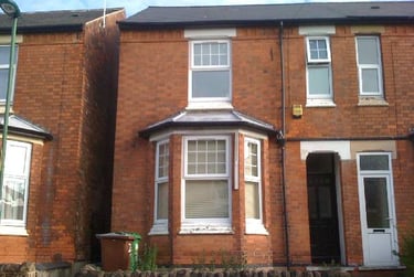4 bed house, Rothesay avenue, Lenton, Nottingham, NG71PU - Image 1