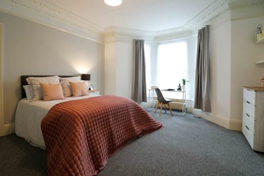 6 bed house, Carlton Terrace, Lipson, Plymouth, PL48PR - Image 9