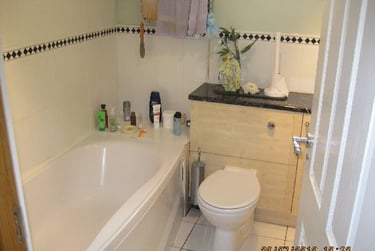 6 bed house, Dutch Gardens, Near university, Kingston, KT27TT - Image 4