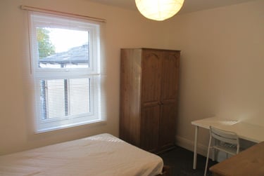 5 bed house, Nailsworth Terrace, Near university, Cheltenham, GL504BE - Image 7
