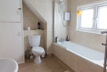 8 bed house, Victoria rd, Hyde park, Leeds, LS61DS - Image 15