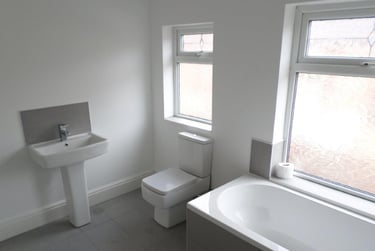 3 bed house, Dronsfield rd, Irlams o' th' height, Salford, M67FN - Image 5