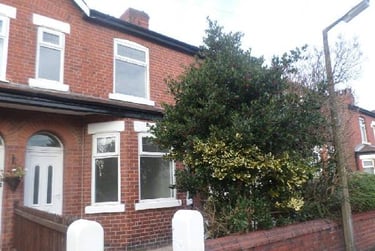 3 bed house, Dronsfield rd, Irlams o' th' height, Salford, M67FN - Image 1
