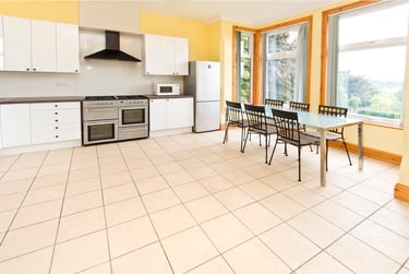 6 bed house, Barrack lane, Lenton, Nottingham, NG71AN - Image 1