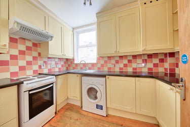 4 bed house, Hardman Road, Kingston upon thames, Kingston, KT26RH - Image 1