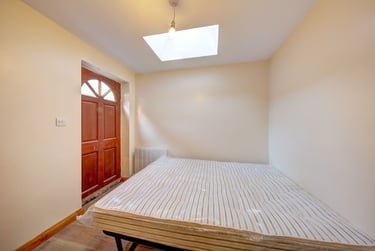 1 bed flat, Park Road, Kingston upon thames, Kingston, KT26DE - Image 2