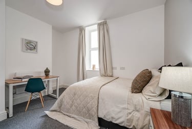 6 bed house, Trematon Terrace, City Centre, Plymouth, PL46QS - Image 4