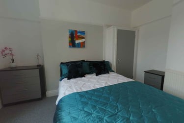 6 bed house, Trematon Terrace, Mutley, Plymouth, PL46QS - Image 8