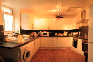 6 bed house, Hill Park Crescent, Mutley, Plymouth, PL48JP - Image 7