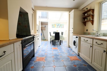 5 bed house, Bedford Park, North hill, Plymouth, PL48HN - Image 5